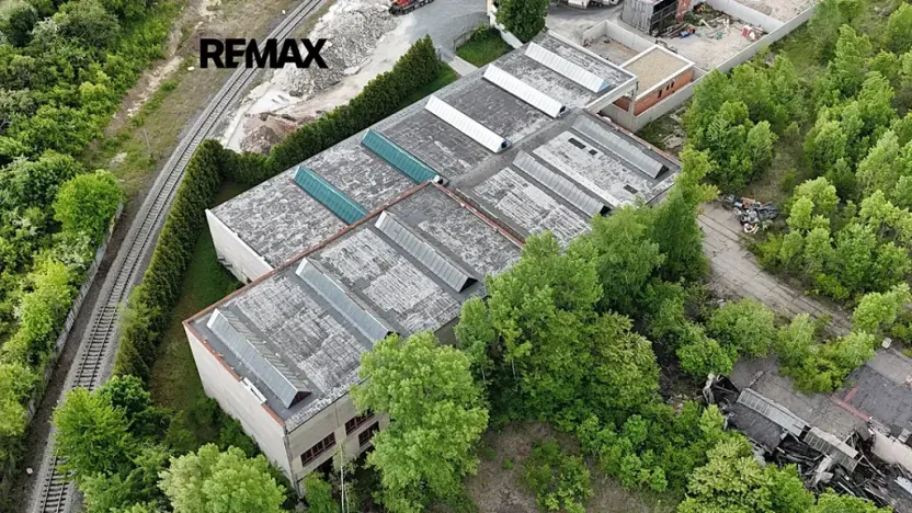 Prodej výrobních prostor, Roudnice nad Labem, Pracnerova, 2250 m2