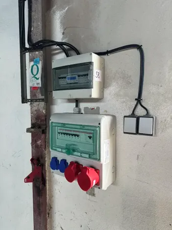 Pronájem skladu, Boršov nad Vltavou, Průmyslová, 400 m2