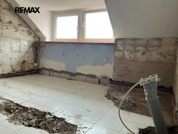 Prodej bytu 4+kk, Kladno, Poštovní náměstí, 123 m2