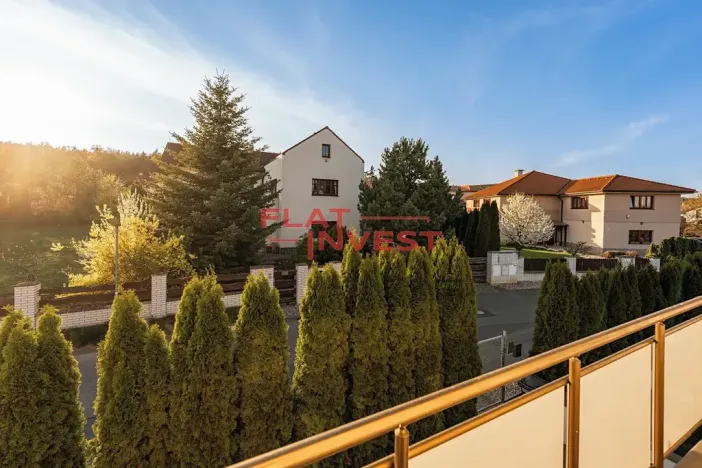 Prodej rodinného domu, Řitka, Oblouková, 243 m2