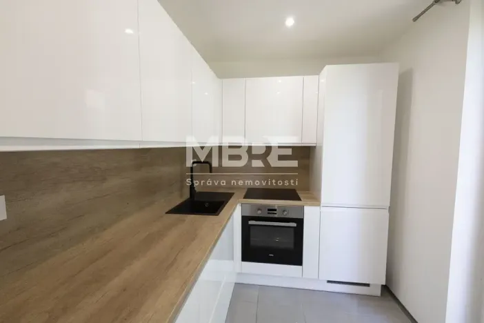 Pronájem bytu 2+1, Karviná - Hranice, Mendelova, 55 m2