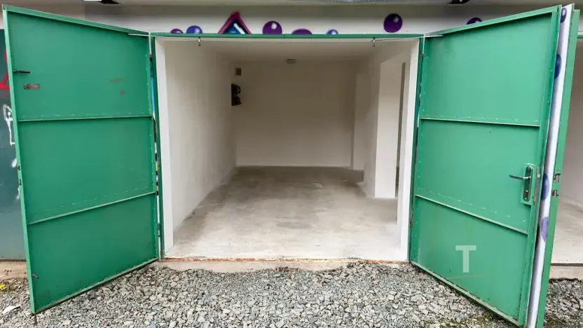 Prodej garáže, Blansko, 30 m2