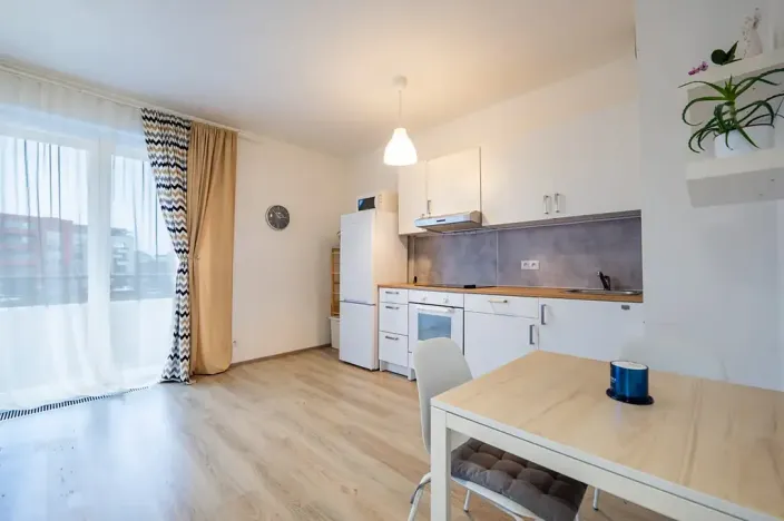 Pronájem bytu 1+kk, Praha - Letňany, Štanderova, 37 m2