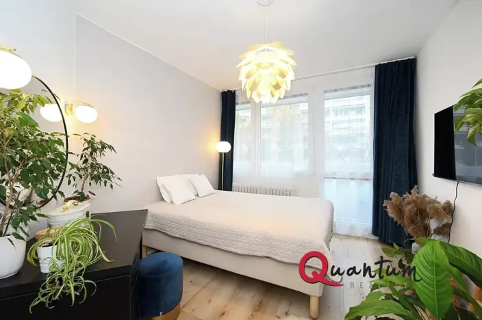 Pronájem bytu 2+kk, Praha - Karlín, U Sluncové, 40 m2