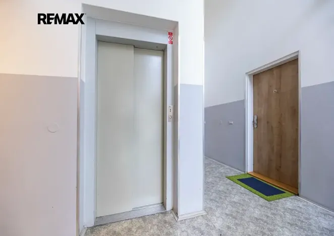 Pronájem bytu 4+kk, Praha - Modřany, Plovdivská, 82 m2