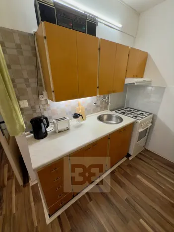 Pronájem bytu 2+kk, Praha - Hostivař, Zápasnická, 39 m2