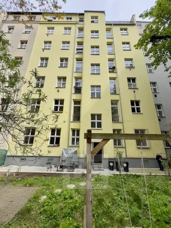 Pronájem bytu 3+1, Praha - Holešovice, U smaltovny, 104 m2