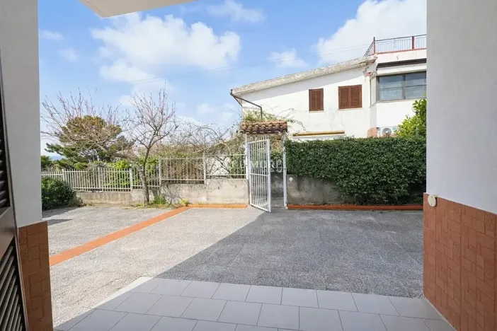 Prodej rodinného domu, Scalea, Itálie, Via Egidio Covello, 80 m2