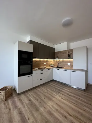 Pronájem bytu 3+kk, České Budějovice, České Vrbné, 69 m2