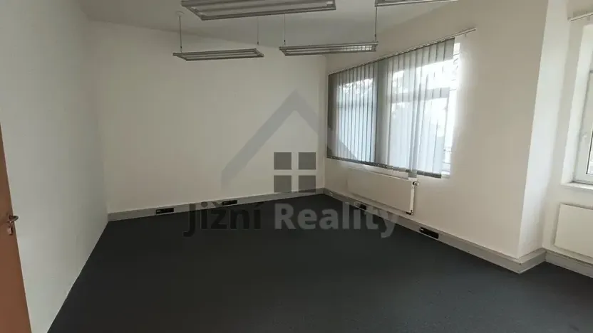 Pronájem kanceláře, Praha - Břevnov, Bělohorská, 1054 m2