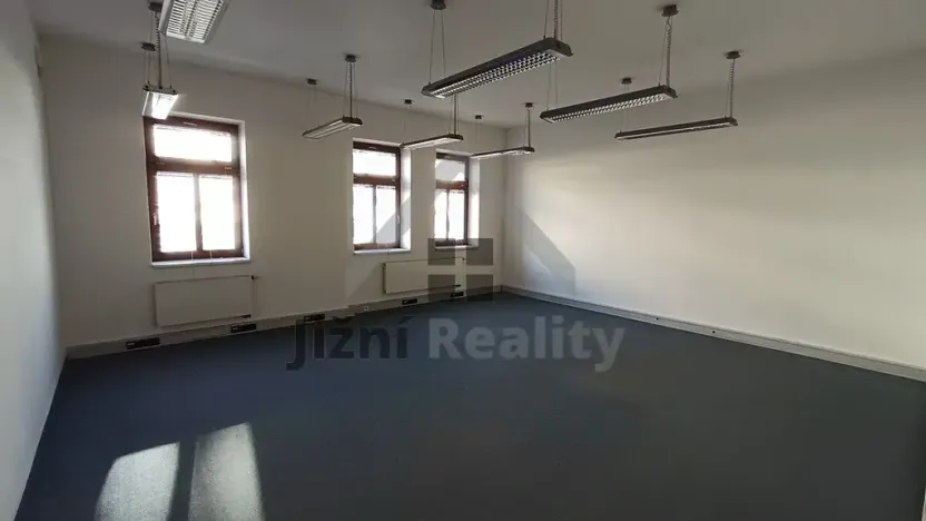Pronájem kanceláře, Praha - Břevnov, Bělohorská, 1054 m2