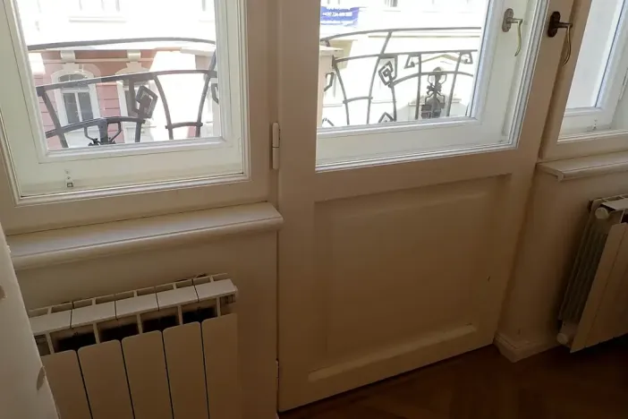 Pronájem bytu 1+kk, Praha - Smíchov, Zborovská, 23 m2