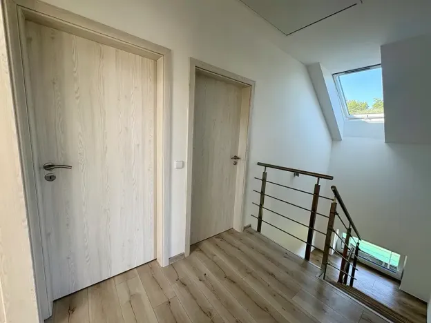 Prodej rodinného domu, Stříbrná Skalice, osada Na Hradcích, 158 m2