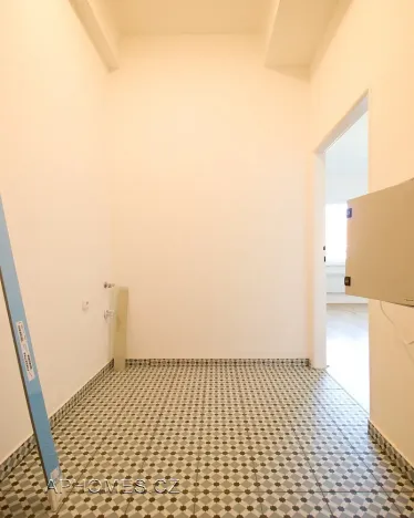 Pronájem bytu 2+kk, Praha - Nusle, U čtyř domů, 62 m2