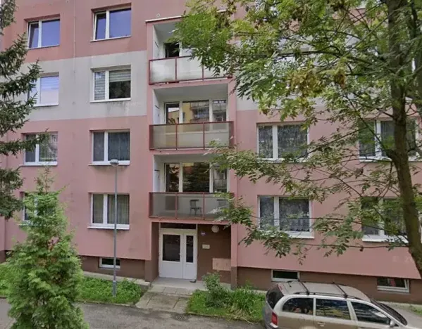 Dražba bytu 3+1, Jílové, Spojová, 80 m2