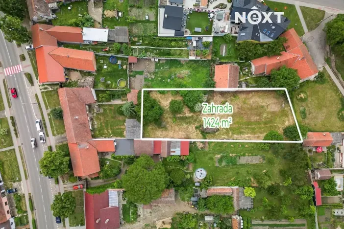 Prodej pozemku pro bydlení, Drnholec, nám. Svobody, 2111 m2