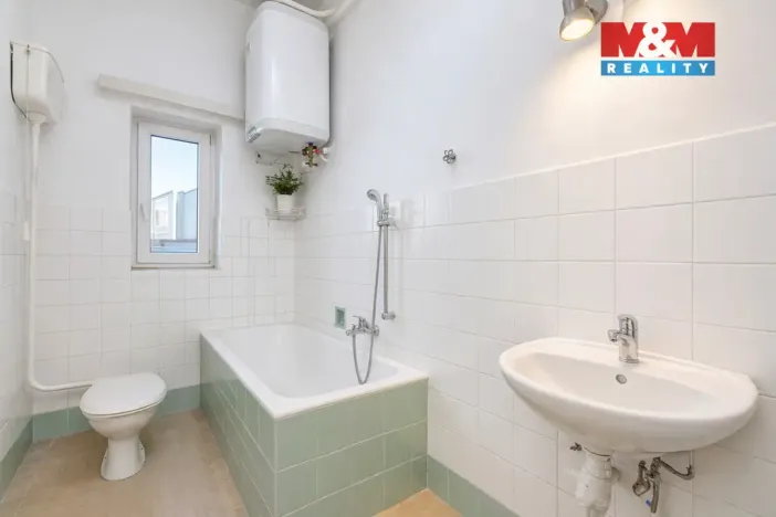 Prodej bytu 1+1, Hronov, Jiráskova, 39 m2