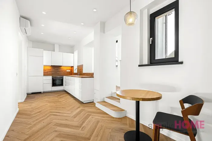 Prodej bytu 3+kk, Praha - Nusle, Na Jezerce, 81 m2