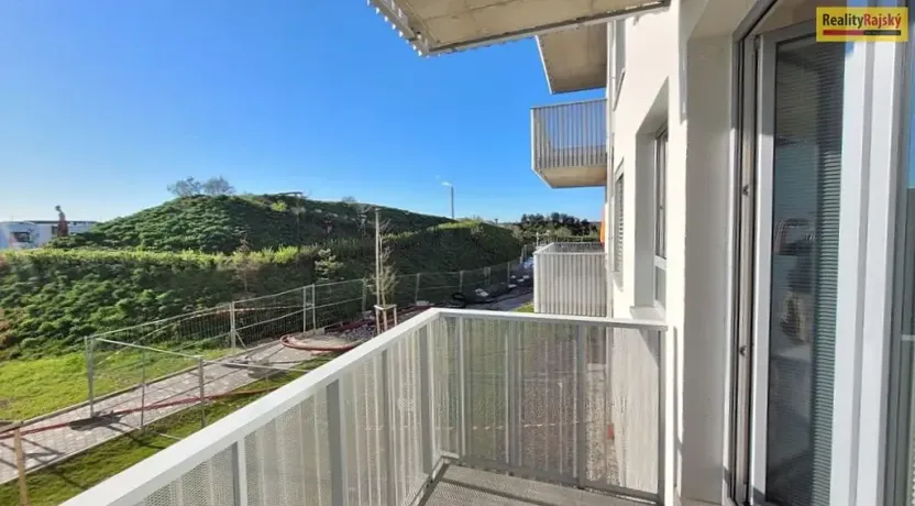 Pronájem bytu 2+kk, Praha - Dolní Měcholupy, Honzíkova, 40 m2