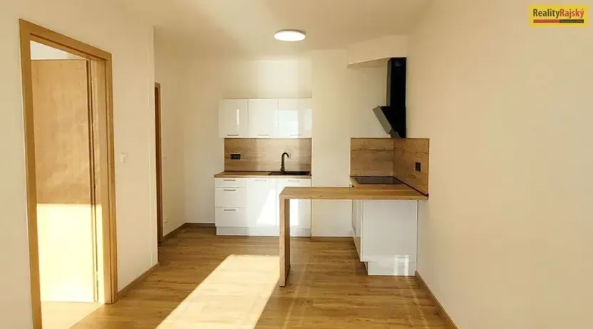 Pronájem bytu 2+kk, Praha - Dolní Měcholupy, Honzíkova, 40 m2