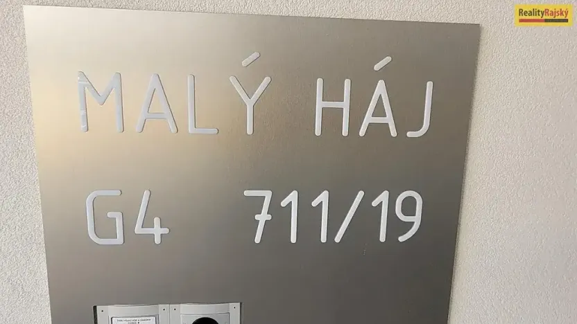 Pronájem bytu 2+kk, Praha - Dolní Měcholupy, Honzíkova, 40 m2