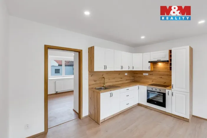 Prodej bytu 3+kk, Lochovice, 59 m2