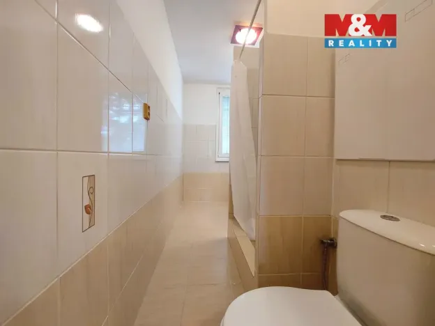 Prodej bytu 3+1, Klášterec nad Ohří, Školní, 66 m2