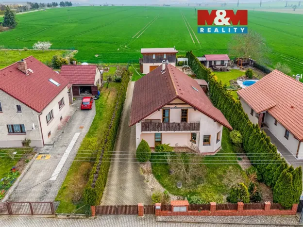 Prodej rodinného domu, Střezetice, 187 m2