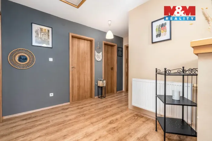 Prodej rodinného domu, Střezetice, 187 m2