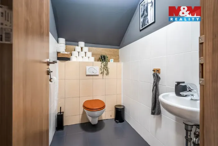 Prodej rodinného domu, Střezetice, 187 m2