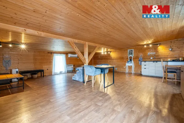 Prodej rodinného domu, Střezetice, 187 m2