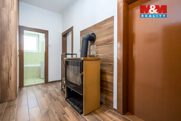 Prodej činžovního domu, Dymokury, Lesní, 280 m2