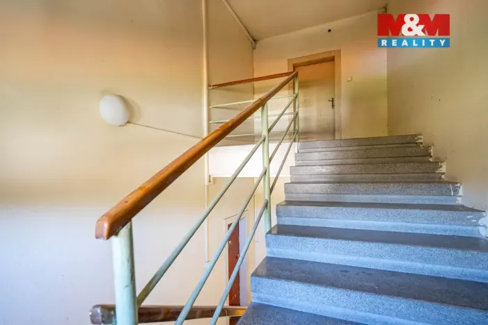 Prodej činžovního domu, Dymokury, Lesní, 280 m2