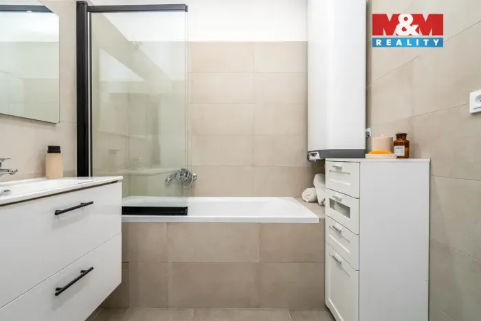 Prodej bytu 3+kk, Hradec Králové - Pražské Předměstí, Bohuslava Martinů, 85 m2