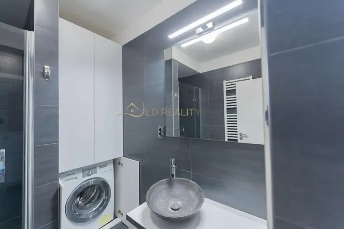 Pronájem bytu 2+kk, Olomouc, gen. Píky, 60 m2