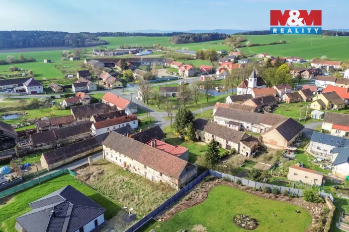 Prodej zemědělské usedlosti, Mířkov, 200 m2