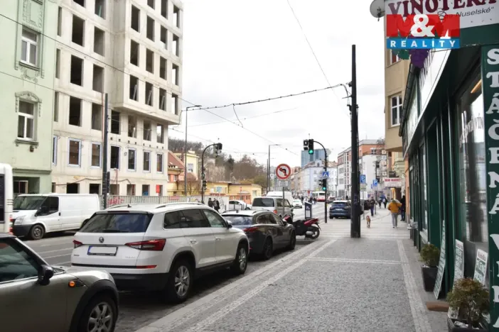 Pronájem bytu 1+1, Praha - Michle, Nuselská, 37 m2