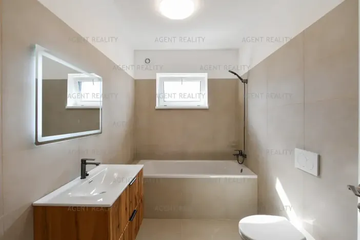 Prodej rodinného domu, Slaný, 156 m2