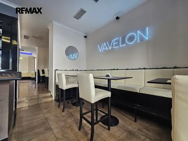 Pronájem restaurace, Praha - Vršovice, Kodaňská, 141 m2