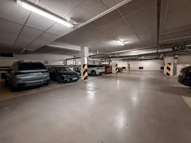 Pronájem bytu 2+kk, Praha - Podolí, Na Topolce, 53 m2