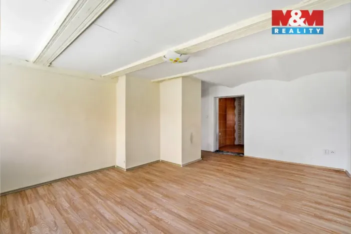 Prodej rodinného domu, Mikulášovice, 180 m2