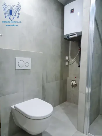 Pronájem bytu 1+kk, Praha - Vršovice, Bartoškova, 35 m2