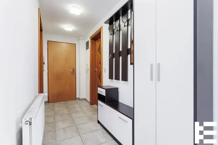 Prodej bytu 3+kk, Nehvizdy, Horoušanská, 62 m2