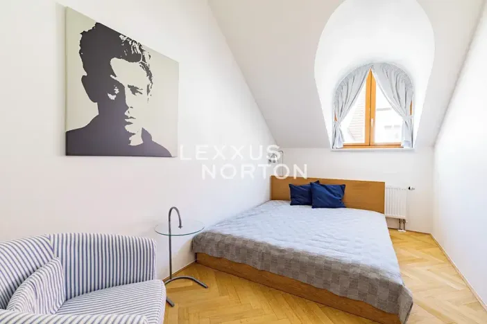 Pronájem bytu 3+kk, Praha - Malá Strana, Vlašská, 75 m2