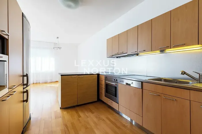 Prodej bytu 4+kk, Praha - Vokovice, Tibetská, 127 m2