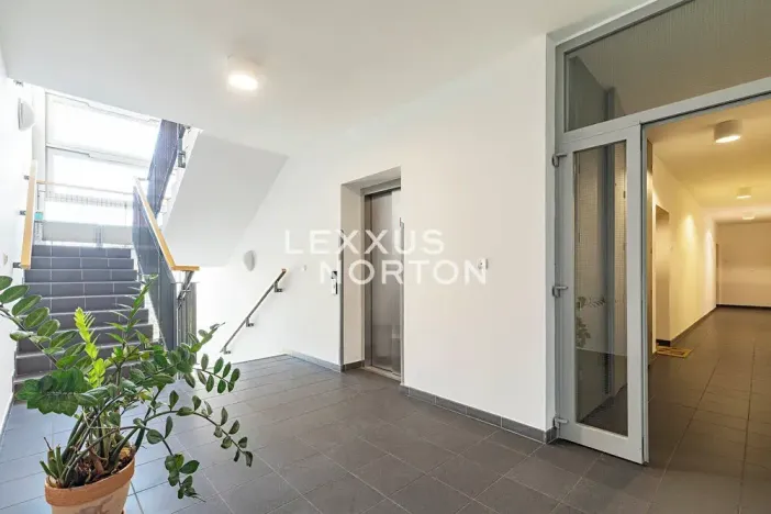 Prodej bytu 4+kk, Praha - Vokovice, Tibetská, 127 m2