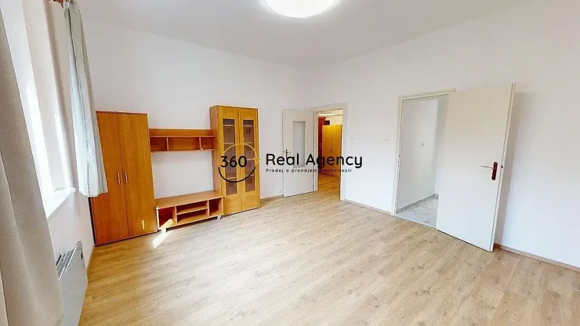 Pronájem bytu 2+kk, Praha - Nusle, V zálomu, 46 m2