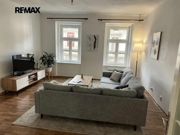 Pronájem bytu 2+1, Praha - Smíchov, Staropramenná, 82 m2