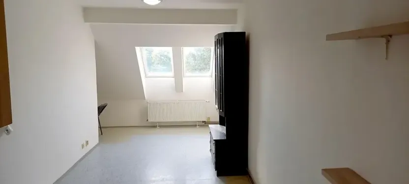 Pronájem bytu 1+kk, Brno, Volejníkova, 23 m2