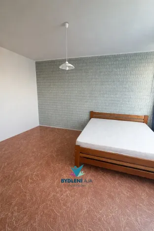 Pronájem bytu 1+1, Krupka, Karla Čapka, 36 m2